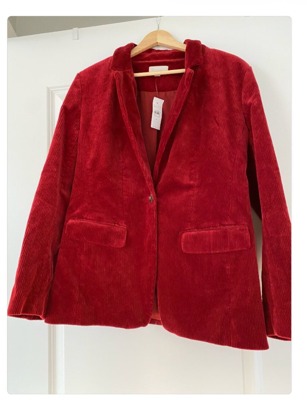 LOFT Women’s Red Corduroy Tailored Jacket Blazer Size 6 NWT - Picture 2 of 9